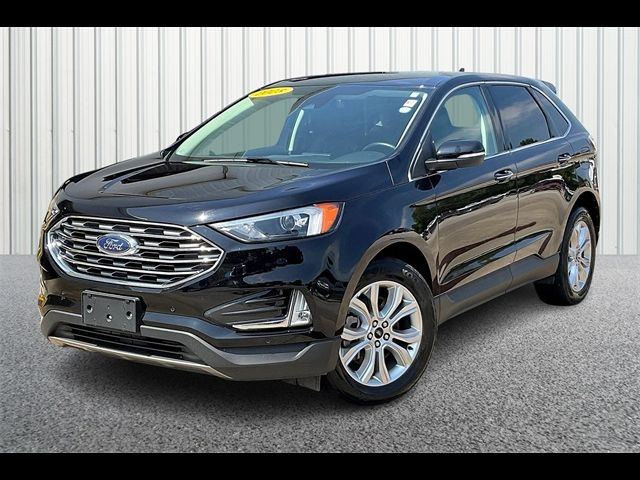 2023 Ford Edge Titanium