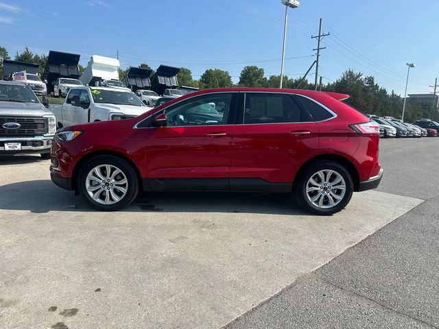 2023 Ford Edge Titanium