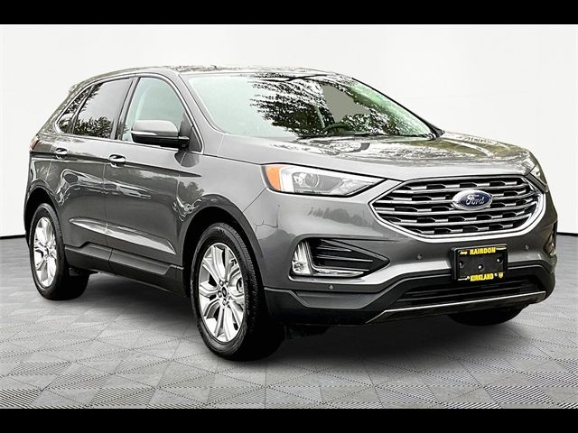 2023 Ford Edge Titanium