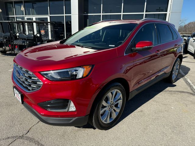 2023 Ford Edge Titanium