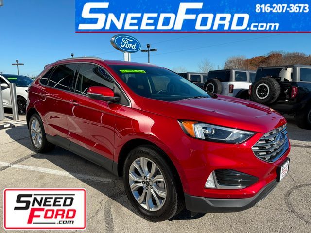 2023 Ford Edge Titanium