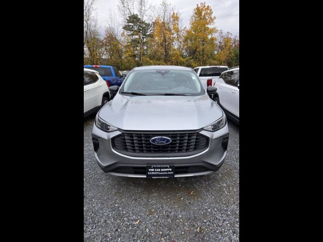 2023 Ford Escape Base