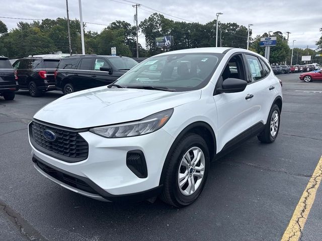 2023 Ford Escape Base