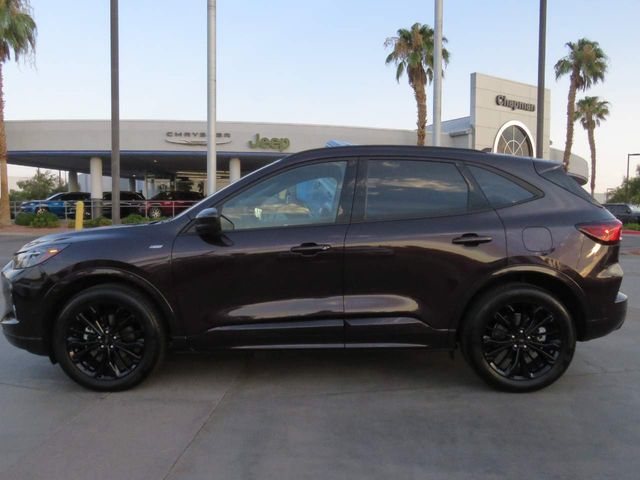 2023 Ford Escape ST-Line Elite