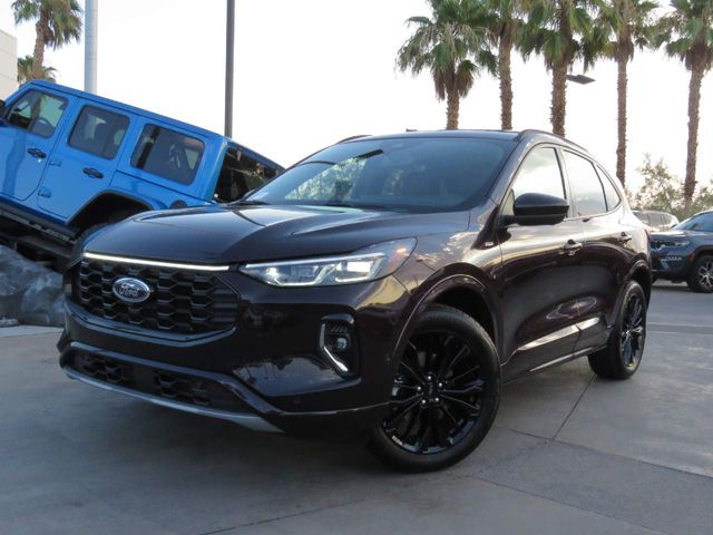 2023 Ford Escape ST-Line Elite