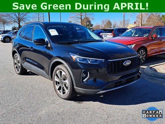 2023 Ford Escape Platinum