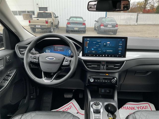 2023 Ford Escape Platinum