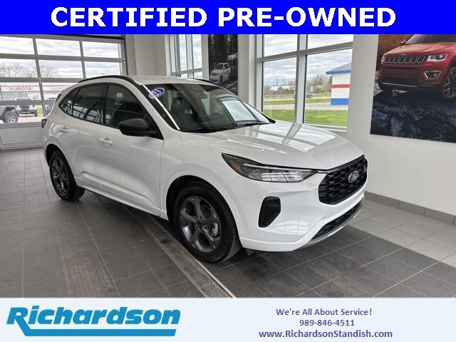 2023 Ford Escape ST-Line