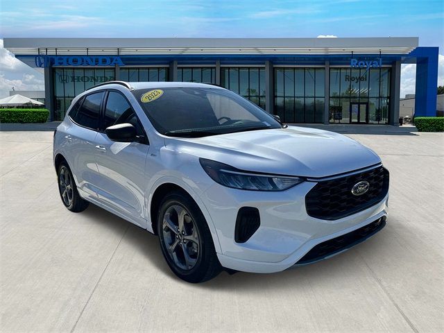 2023 Ford Escape ST-Line