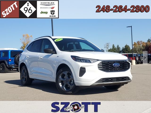 2023 Ford Escape ST-Line