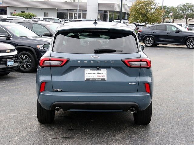 2023 Ford Escape ST-Line Elite