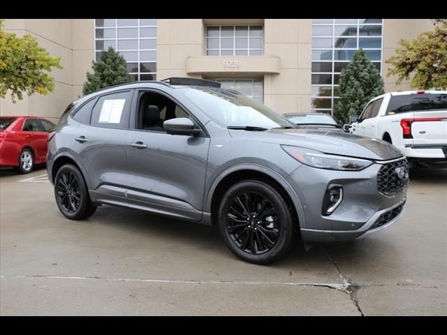 2023 Ford Escape ST-Line Elite