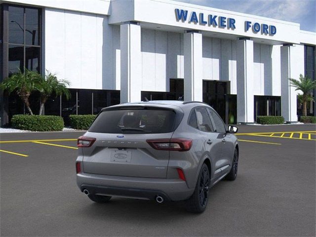 2023 Ford Escape ST-Line Elite