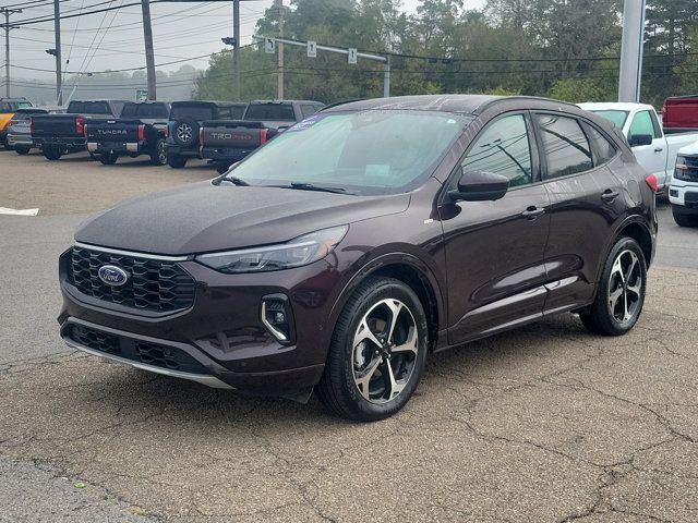 2023 Ford Escape ST-Line Elite