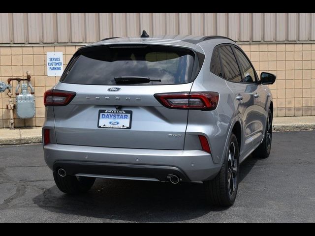 2023 Ford Escape ST-Line Elite