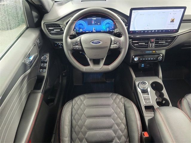 2023 Ford Escape ST-Line Elite