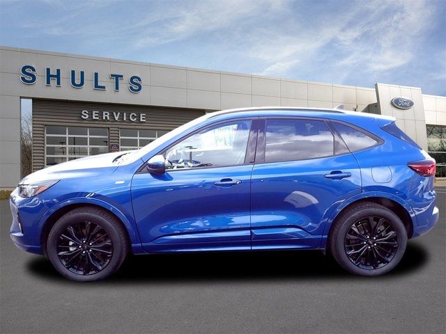 2023 Ford Escape ST-Line Elite