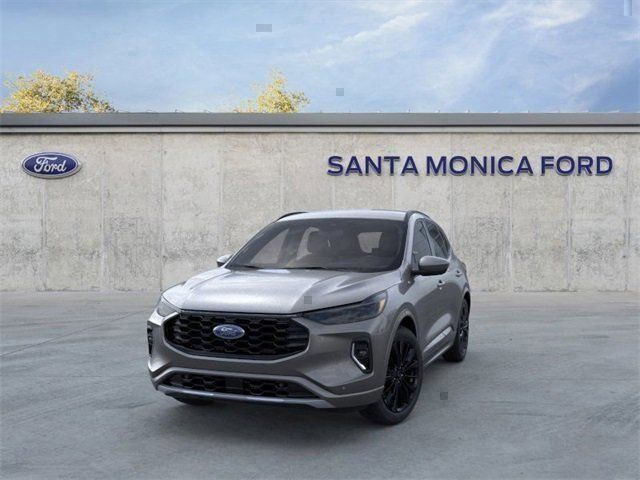 2023 Ford Escape ST-Line Elite