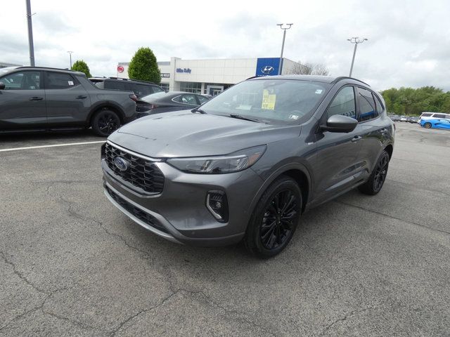 2023 Ford Escape ST-Line Elite