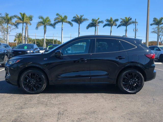2023 Ford Escape ST-Line Elite