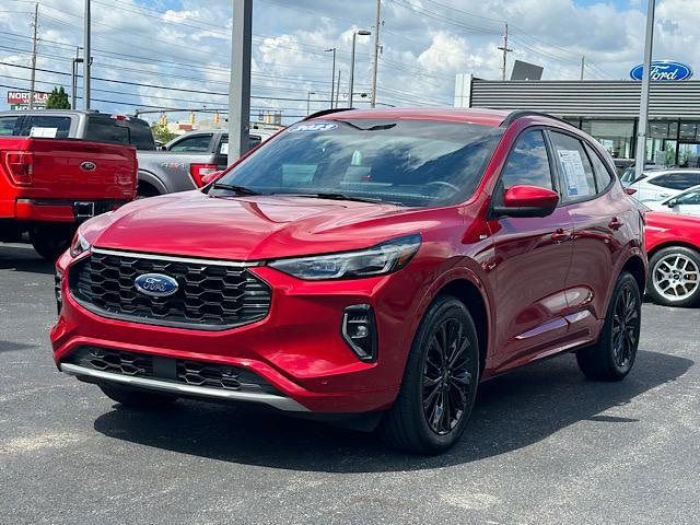 2023 Ford Escape ST-Line Elite