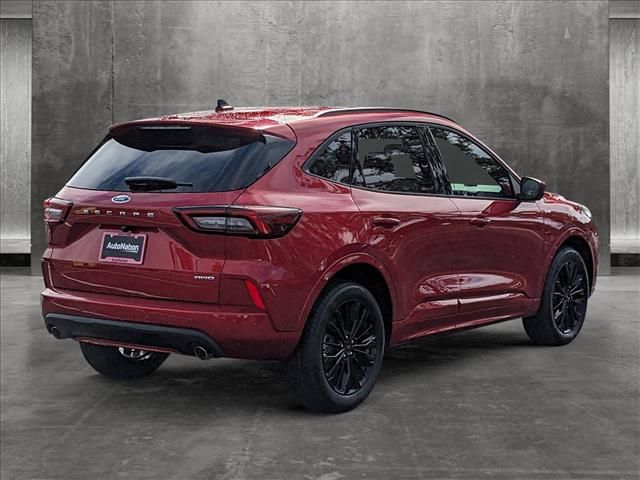 2023 Ford Escape ST-Line Elite