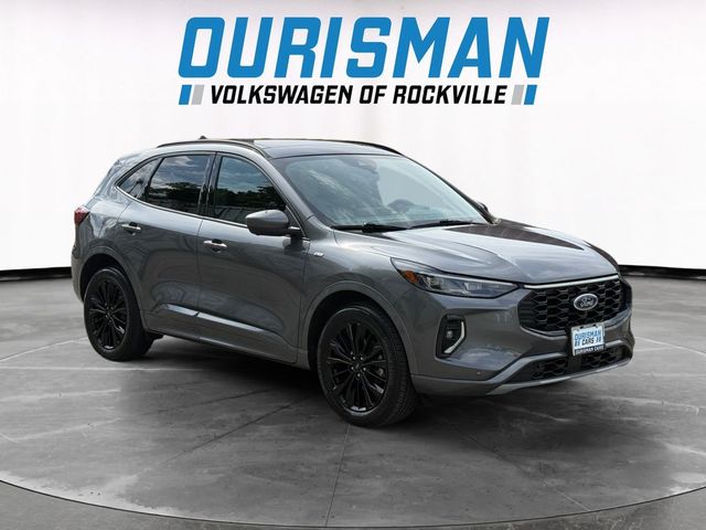 2023 Ford Escape ST-Line Elite
