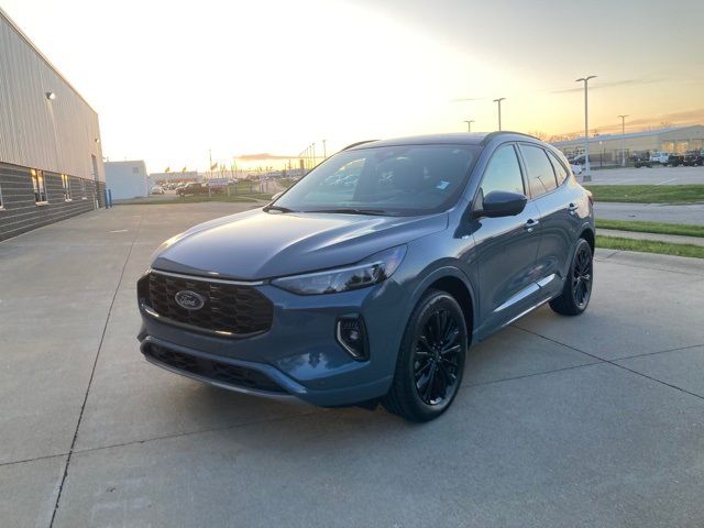 2023 Ford Escape ST-Line Elite