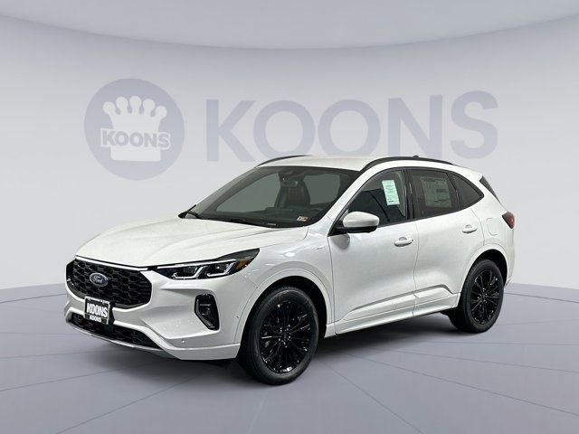 2023 Ford Escape ST-Line Elite