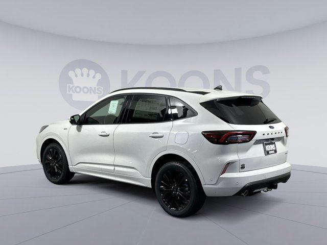 2023 Ford Escape ST-Line Elite