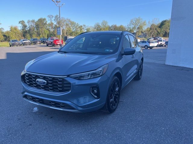 2023 Ford Escape ST-Line Elite