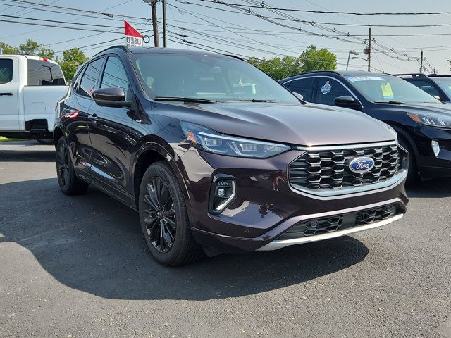 2023 Ford Escape ST-Line Elite