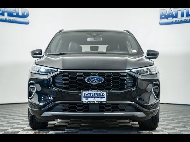 2023 Ford Escape ST-Line Elite