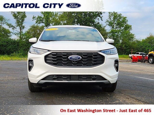 2023 Ford Escape ST-Line Elite