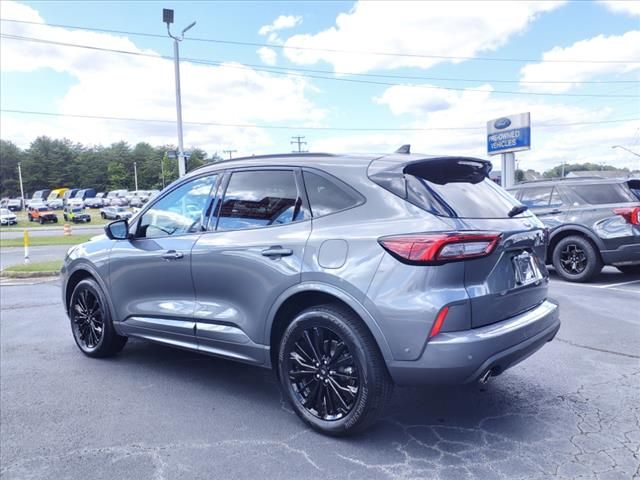 2023 Ford Escape ST-Line Elite