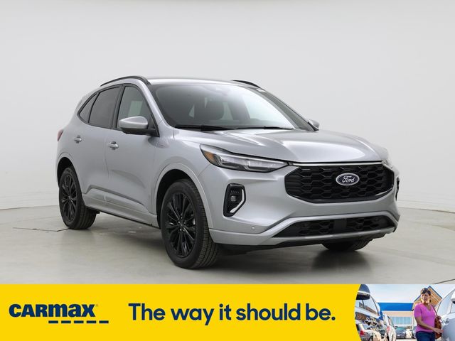 2023 Ford Escape ST-Line Elite