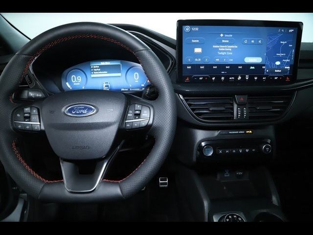 2023 Ford Escape ST-Line Elite