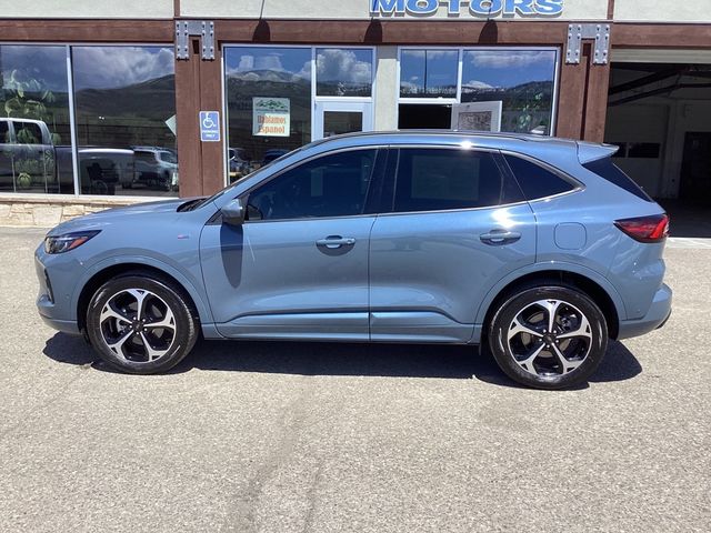 2023 Ford Escape ST-Line Elite