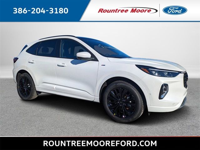 2023 Ford Escape ST-Line Elite