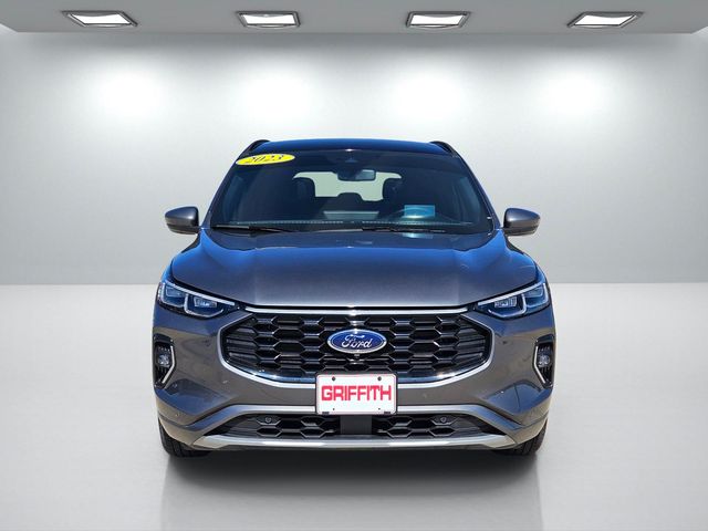 2023 Ford Escape ST-Line Elite