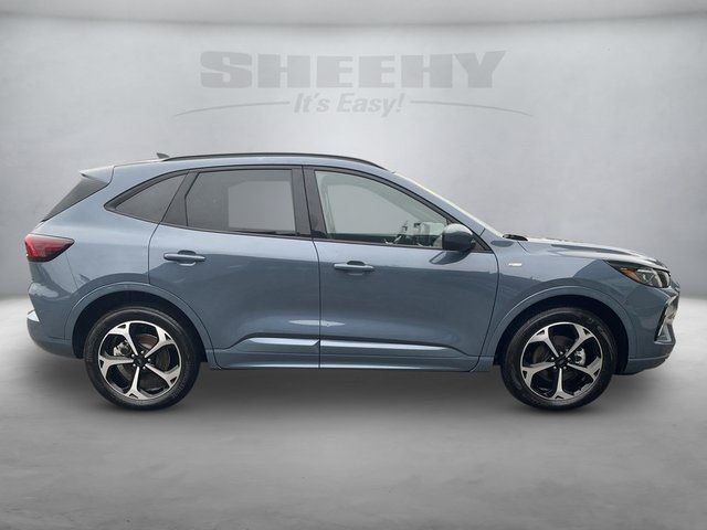 2023 Ford Escape ST-Line Elite