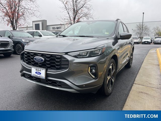 2023 Ford Escape ST-Line Elite