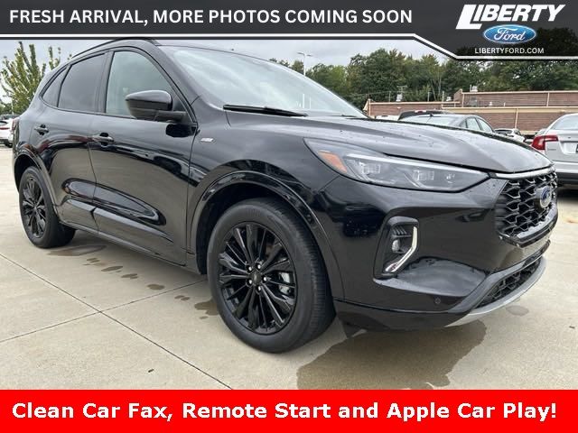 2023 Ford Escape ST-Line Elite