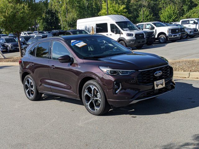 2023 Ford Escape ST-Line Elite