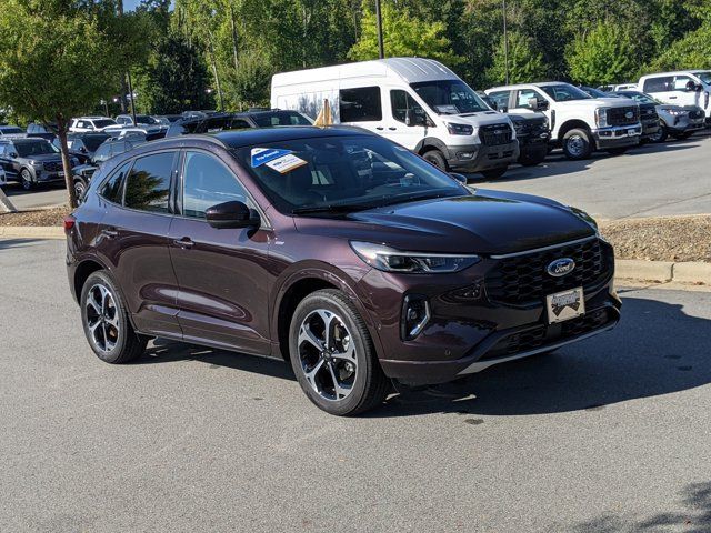 2023 Ford Escape ST-Line Elite