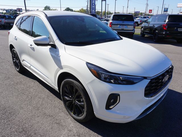 2023 Ford Escape ST-Line Elite