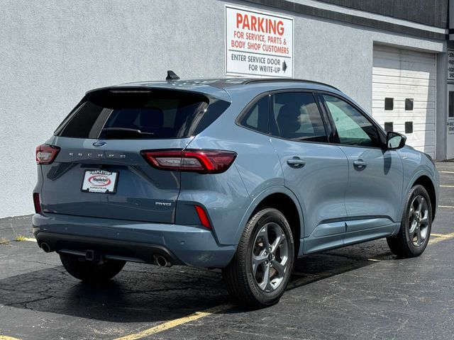 2023 Ford Escape ST-Line Select