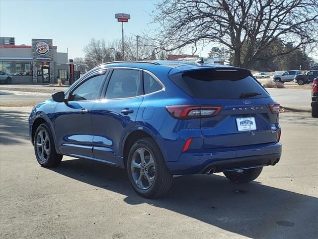 2023 Ford Escape ST-Line Select