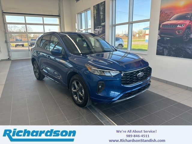 2023 Ford Escape ST-Line Select