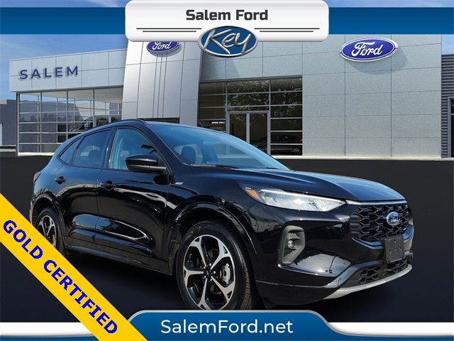 2023 Ford Escape ST-Line Select